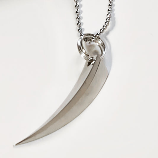 Stainless Steel Snake Tooth Pendant with 20" ball chain and gift box