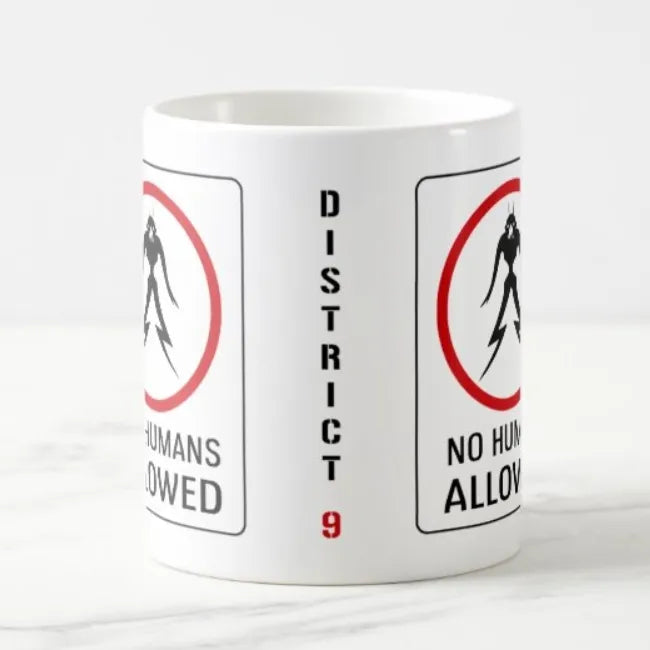 District 9 mug middle