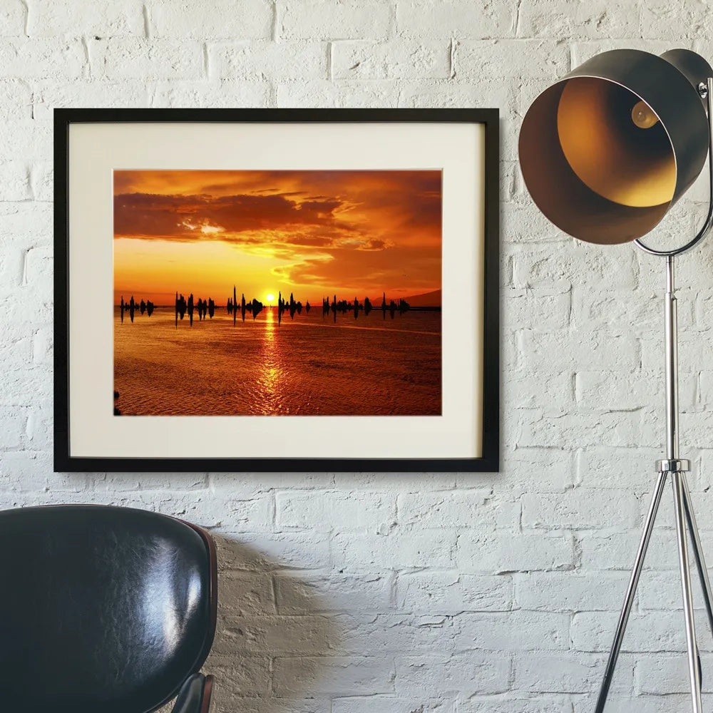 Black soundwave with sunset pic